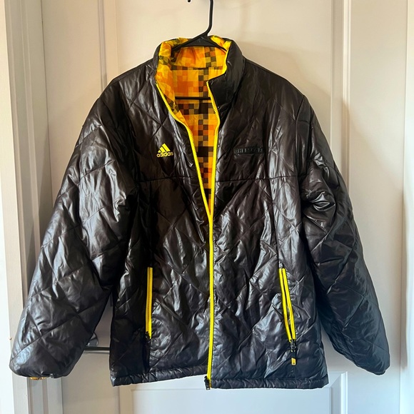 Adidas Chelsea FC coat - Picture 1 of 5